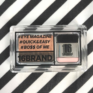 16brand eye magazine no.01 everyday
ビレッジバンガードで1300円(税抜き)で購入しました。大きなラメがたくさん入っていてかわいいです(¨)♥時短にはもってこいです。