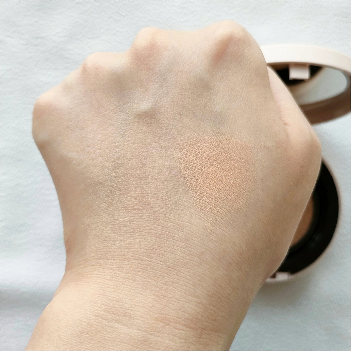 クッションファンデーション/CEZANNE/クッションファンデーションを使ったクチコミ(3枚目)