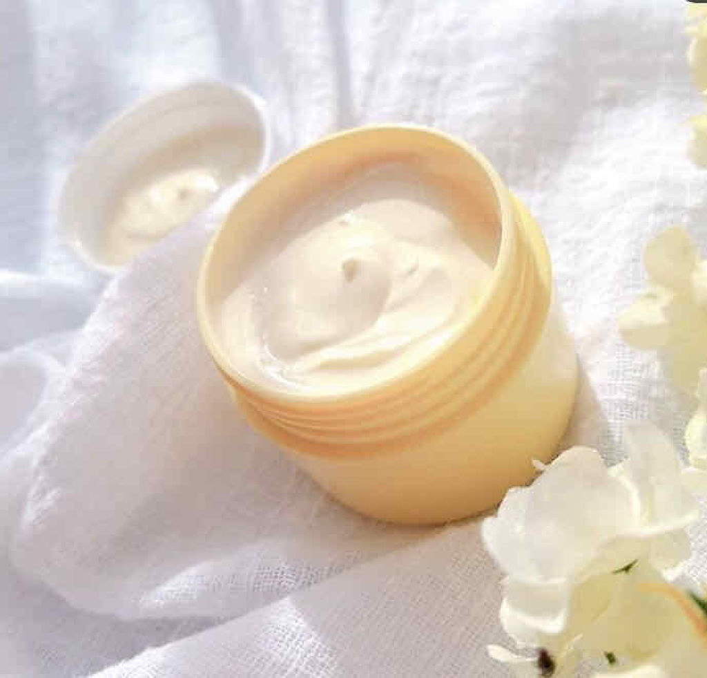 スキンミルク/ettusais/フェイスクリームを使ったクチコミ（3枚目）