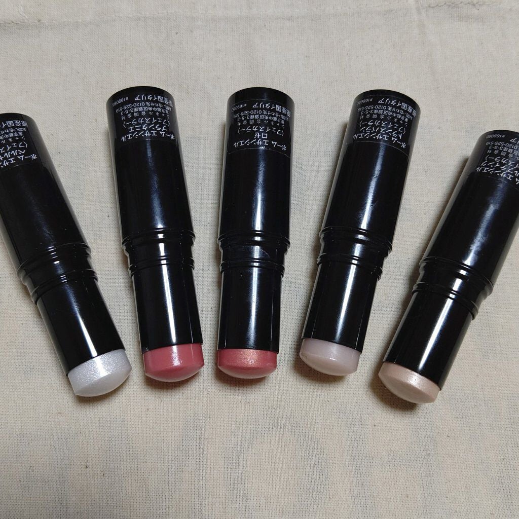 ボーム エサンシエル/CHANEL/スティックハイライトを使ったクチコミ(1枚目)