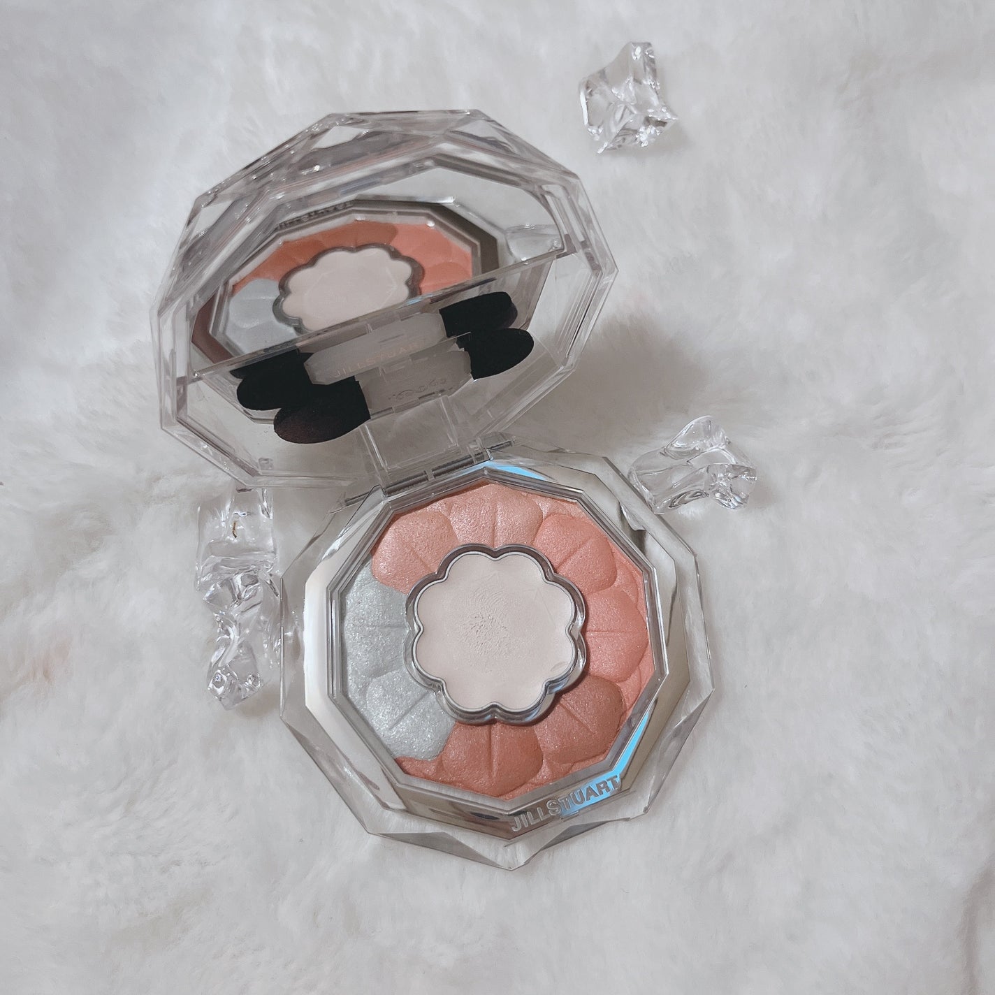 ジルスチュアート ブルームクチュール アイズ/JILL STUART/アイシャドウパレットを使ったクチコミ(2枚目)