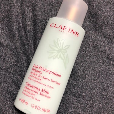 CLARINS クレンジング ミルク ドライ／ノーマルのクチコミ「クラランス　クレンジングミルク　ドライ/ノーマル
数量限定スペシャルサイズ400ml
¥748.....」（1枚目）