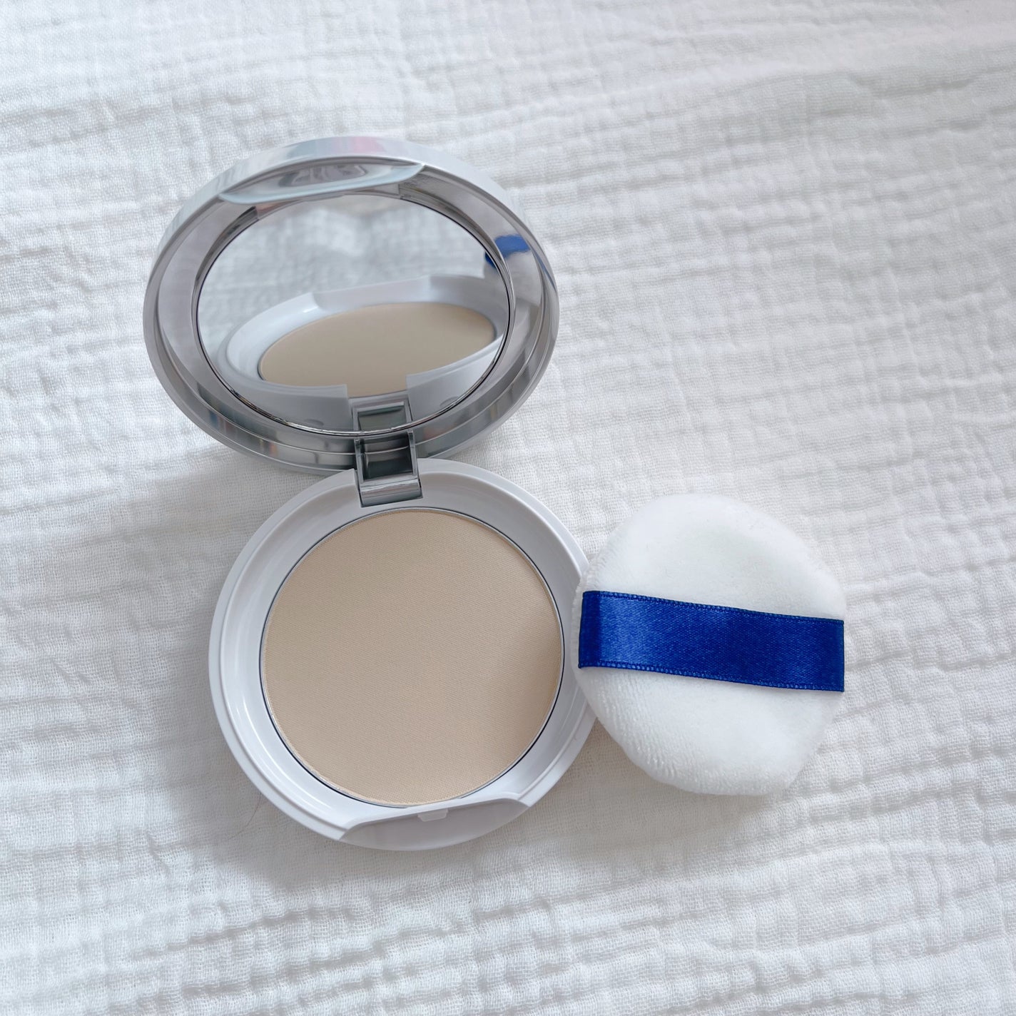 トランシーノ薬用UVパウダーEX/トランシーノ/日焼け止めパウダーを使ったクチコミ(2枚目)