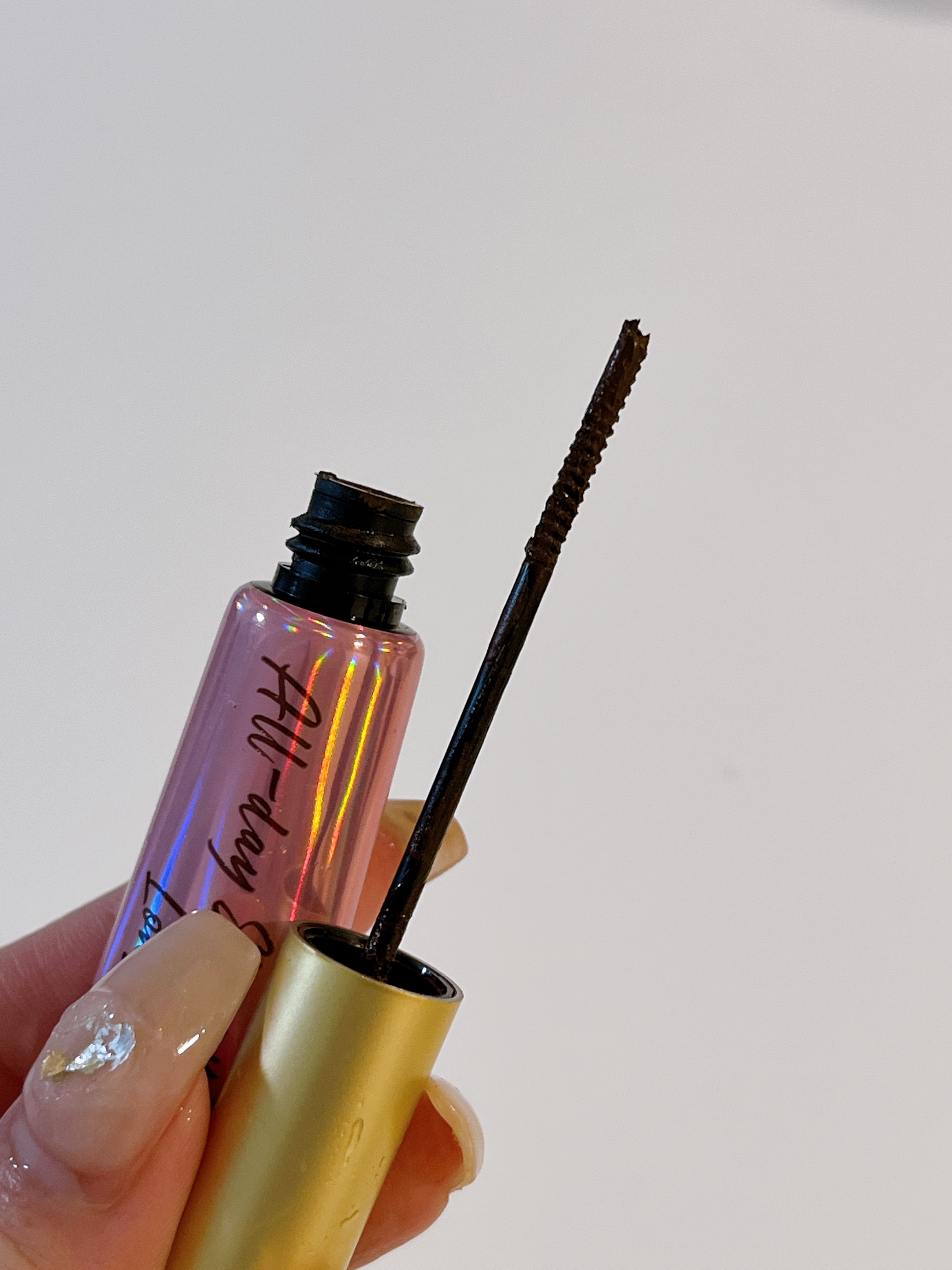 オールデイ スキニー アンド ロングマスカラ ブラウン/Milk Touch/マスカラを使ったクチコミ（3枚目）