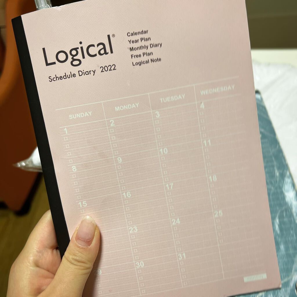 cst on LIPS 「2022start💅#新年#ネイル部屋#スケジュール帳#ネイル..」(2枚目)