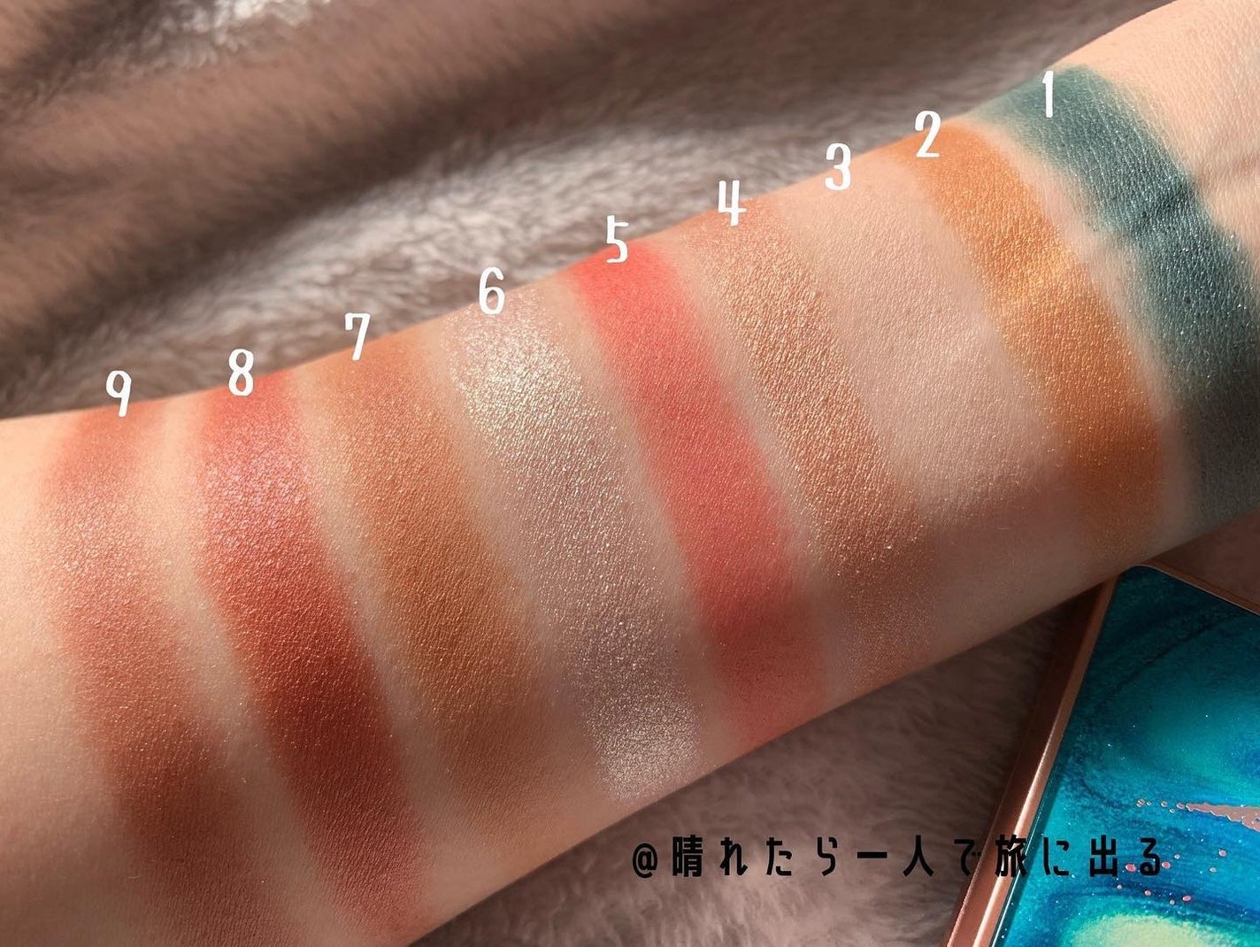 牡丹鏤月浮雕  百鳥朝鳳/花西子/アイシャドウパレットを使ったクチコミ(6枚目)