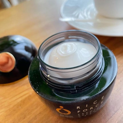 プレミアムパーフェクトクリーム/ライスフォース/フェイスクリームを使ったクチコミ(6枚目)