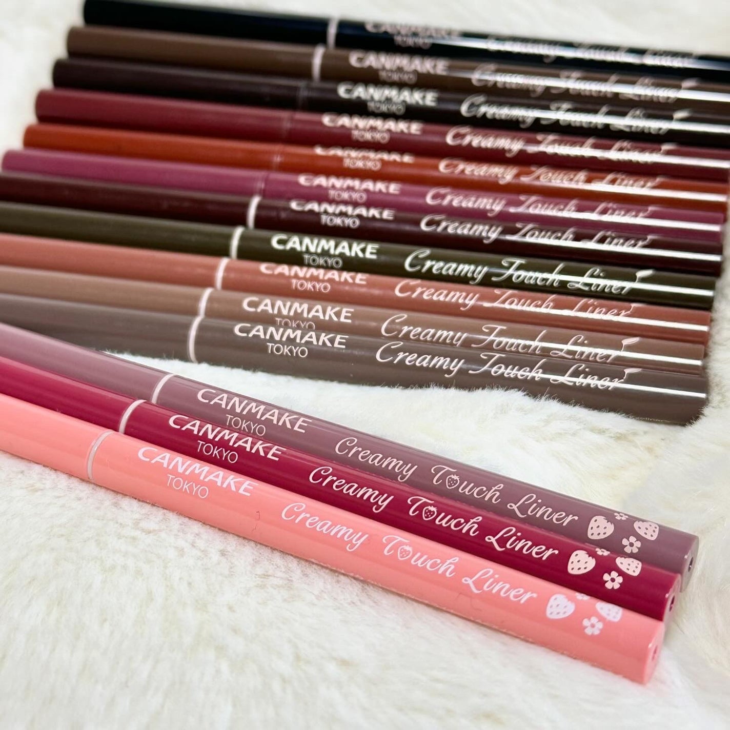 クリーミータッチライナー/キャンメイク/ジェルアイライナーを使ったクチコミ(1枚目)