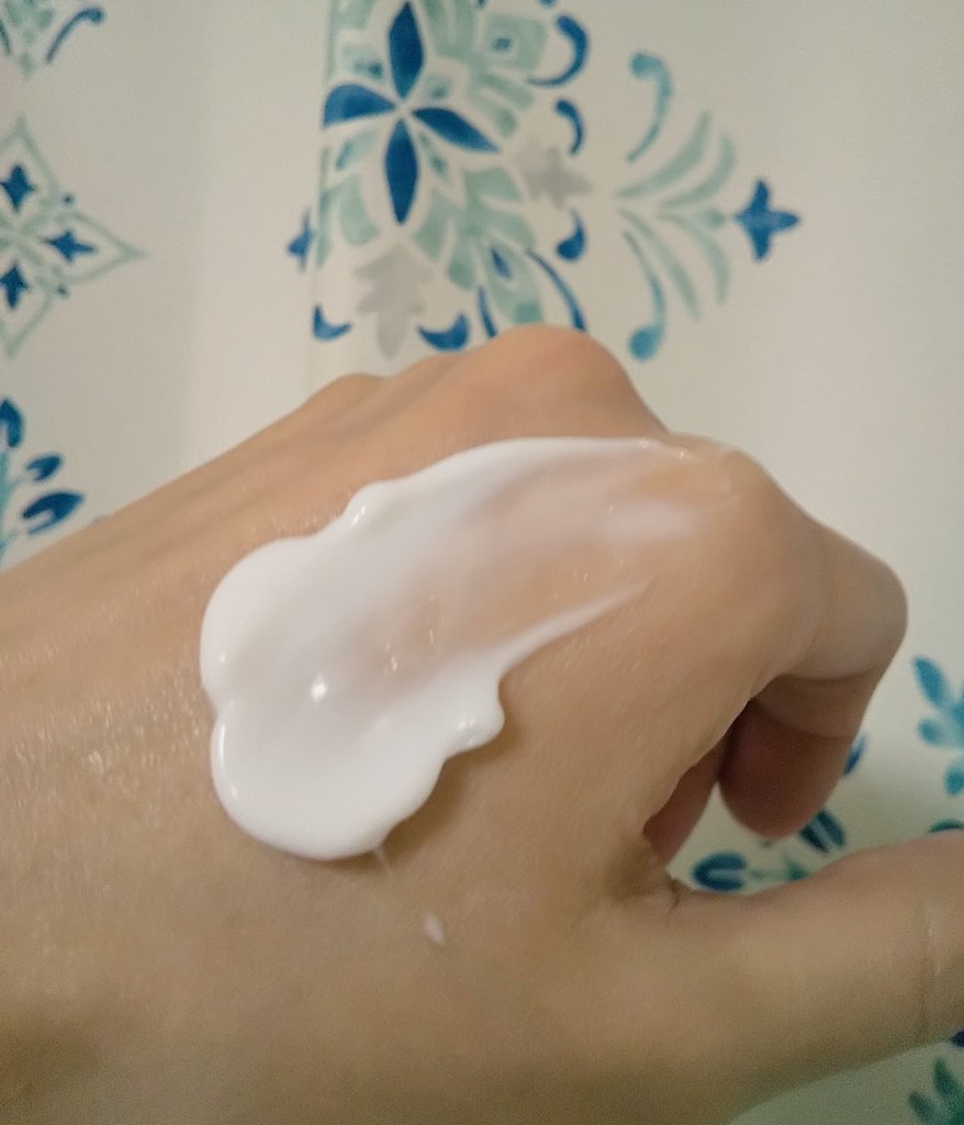 ビターバター セラミド ボディローション/arwe/ボディローションを使ったクチコミ（3枚目）