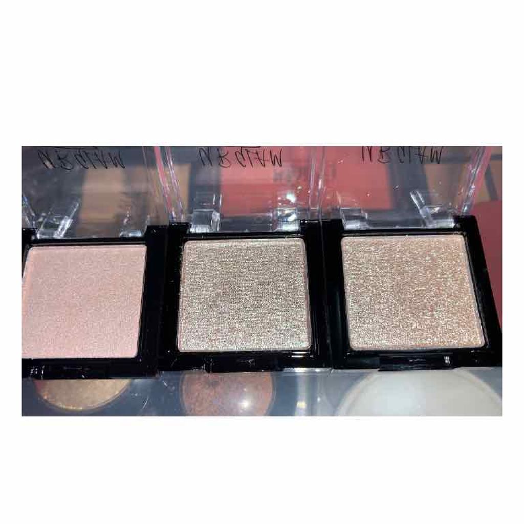 UR GLAM POWDER EYESHADOW/U R GLAM/単色アイシャドウを使ったクチコミ(3枚目)
