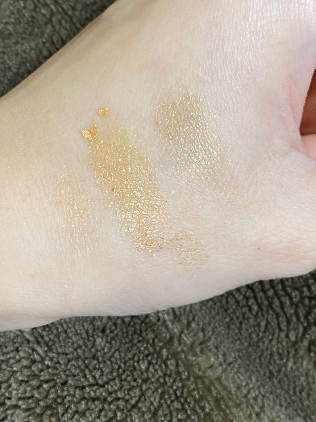 セルフィーフィックスピグメント/Witch's Pouch/単色アイシャドウを使ったクチコミ（2枚目）