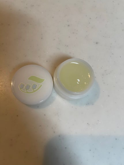 香彩堂 花の練り香水 鈴蘭のクチコミ「初めての練り香水。
外食が多いのでほのかな香りの香水を探しててたどり着いた練り香水。
金木犀と.....」(1枚目)