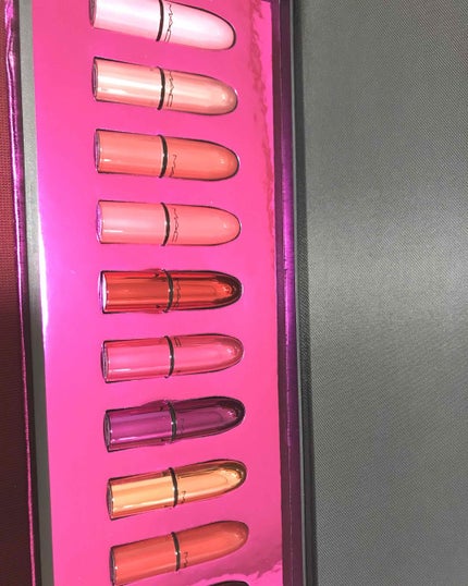 シャイニー プリティ シングス リップ キット【ホリデーコレクション 2018】/M・A・C/メイクアップキットを使ったクチコミ(1枚目)