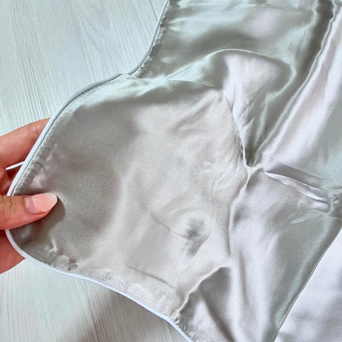 SEAWIND シルク枕カバー/SEAWIND/ヘアケアグッズを使ったクチコミ(3枚目)