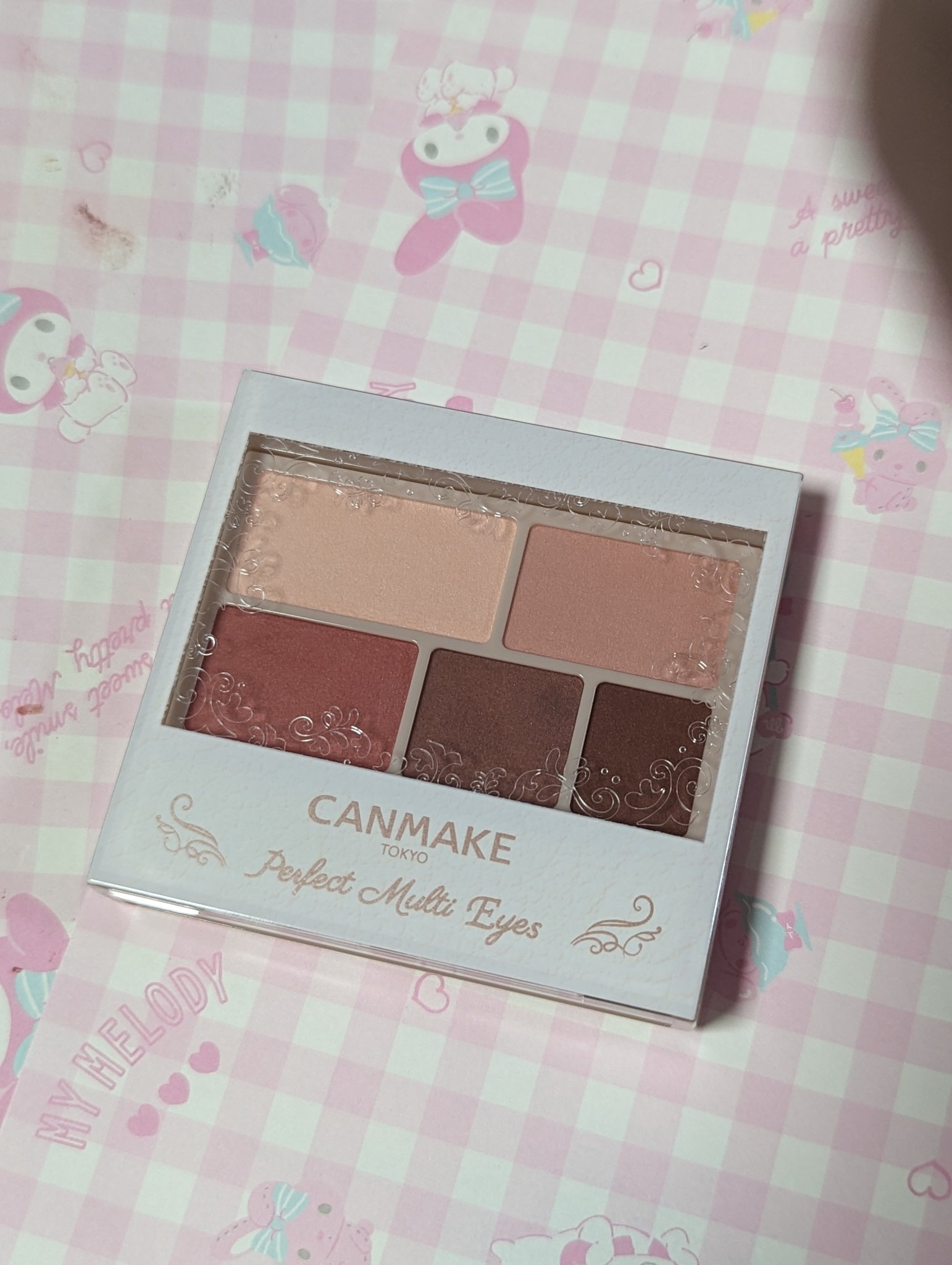 パーフェクトマルチアイズ/キャンメイク/アイシャドウパレットを使ったクチコミ（2枚目）