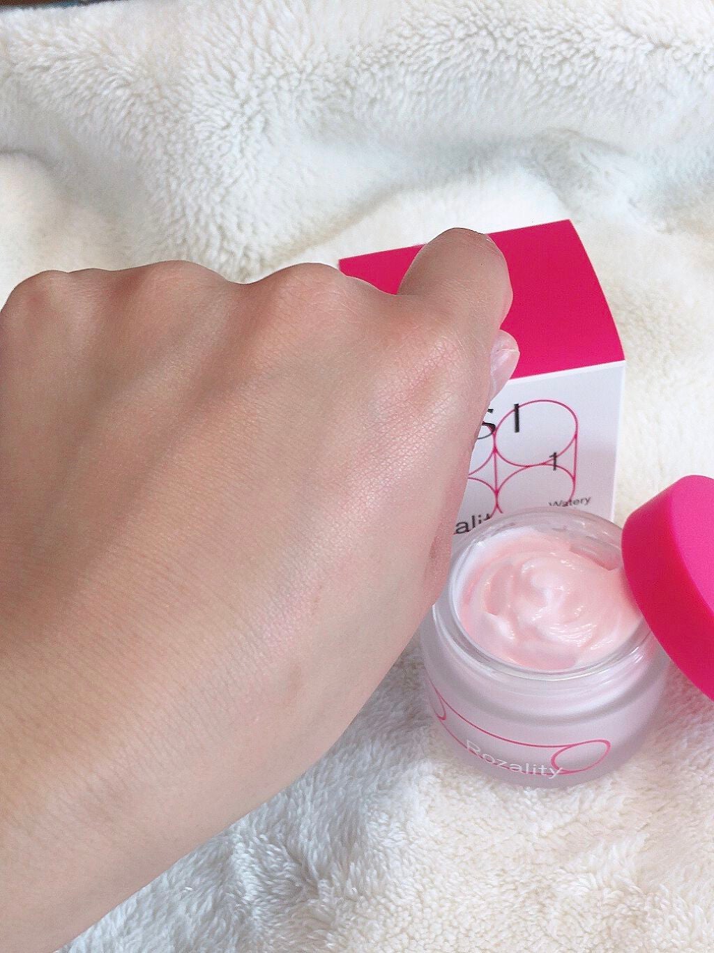 ロザリティ ウォータリーマスク/SISI/フェイスクリームを使ったクチコミ(4枚目)