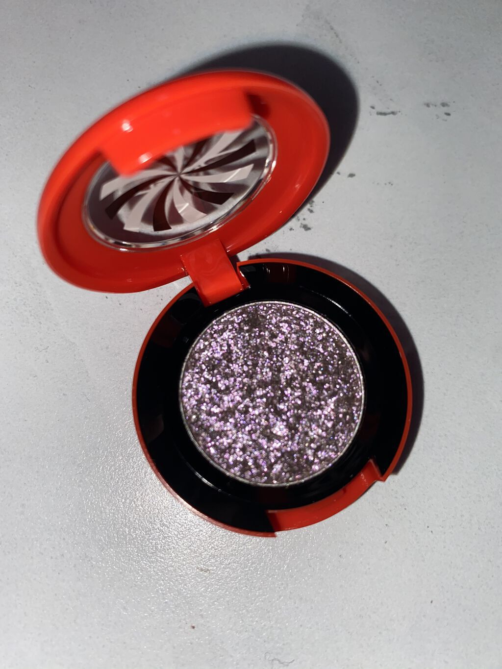 シェードシフター デュオクロム アイシャドウ/M・A・C/単色アイシャドウを使ったクチコミ（2枚目）