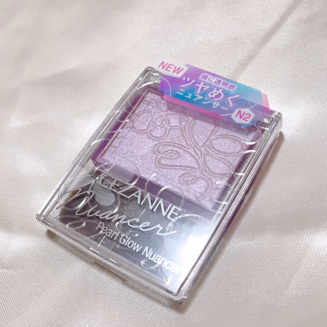 パールグロウニュアンサー/CEZANNE/パウダーハイライトを使ったクチコミ(2枚目)