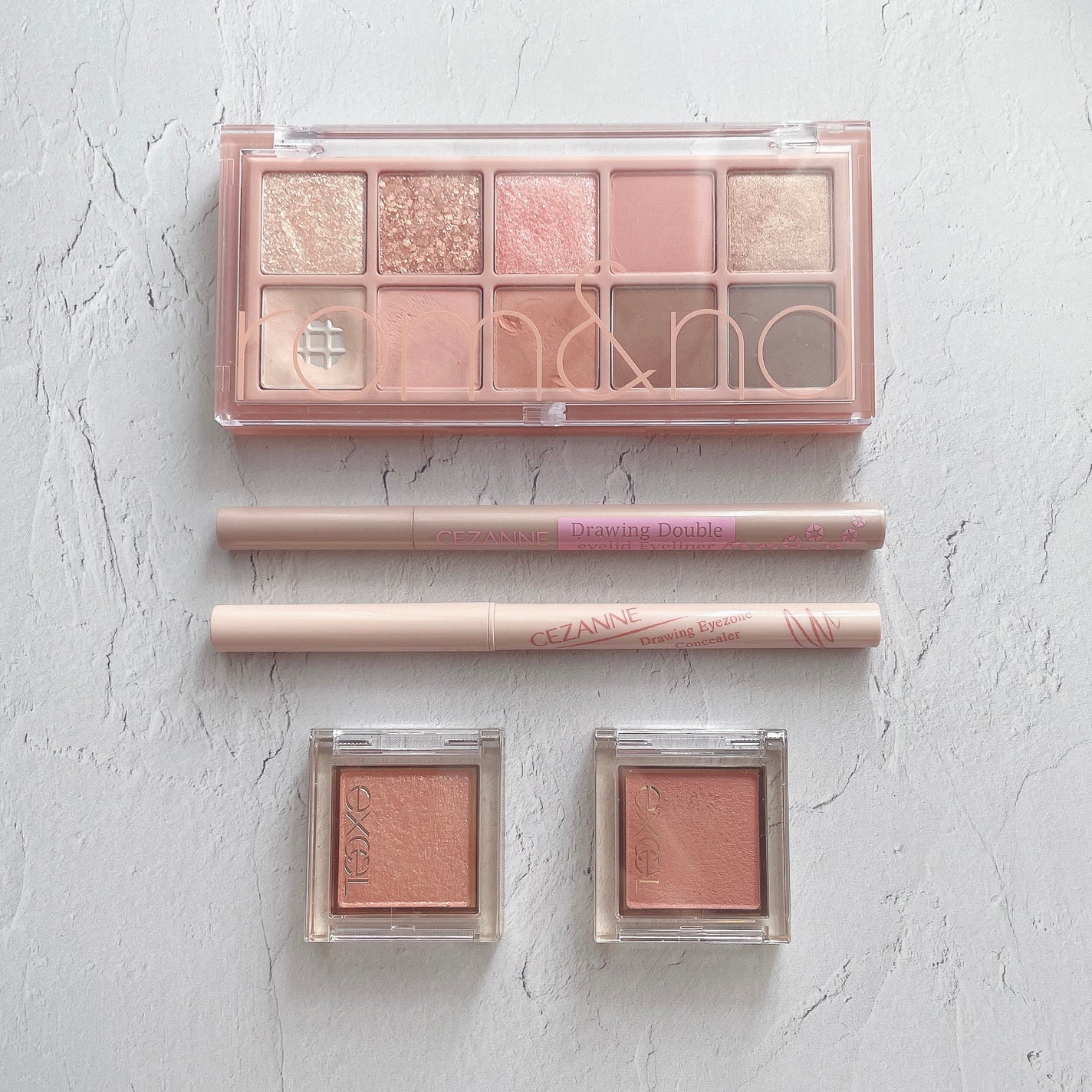 描くふたえアイライナー/CEZANNE/リキッドアイライナーを使ったクチコミ(1枚目)