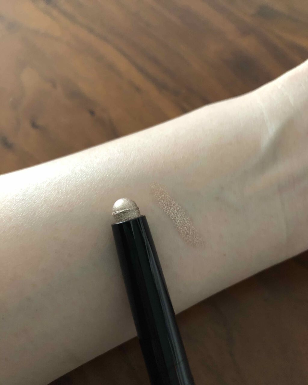 キャビアスティック アイカラー/ローラ メルシエ/スティックアイシャドウを使ったクチコミ(2枚目)