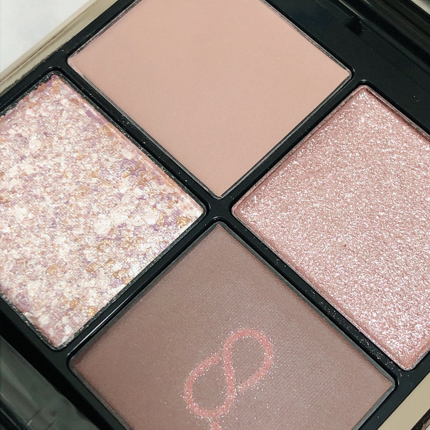 シグニチャー カラー アイズ/SUQQU/アイシャドウパレットを使ったクチコミ(4枚目)