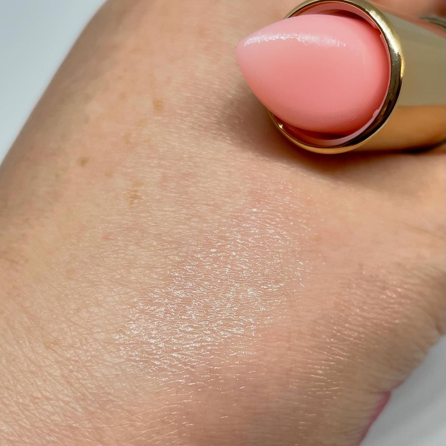 プランピング グローティント リップバーム/VINNE /リップティントを使ったクチコミ(5枚目)