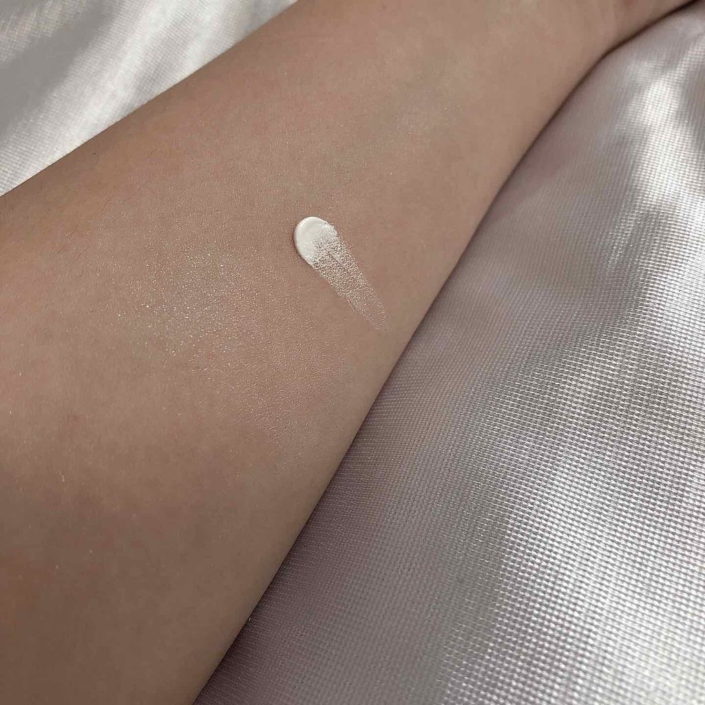 グロウヴェールハイライター/キャンメイク/クリームハイライトを使ったクチコミ（2枚目）