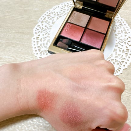 シグニチャー カラー アイズ/SUQQU/アイシャドウパレットを使ったクチコミ(4枚目)