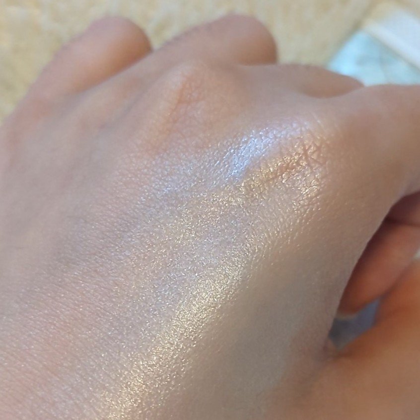 マーメイドスキンジェルUV/キャンメイク/日焼け止めジェルを使ったクチコミ（2枚目）