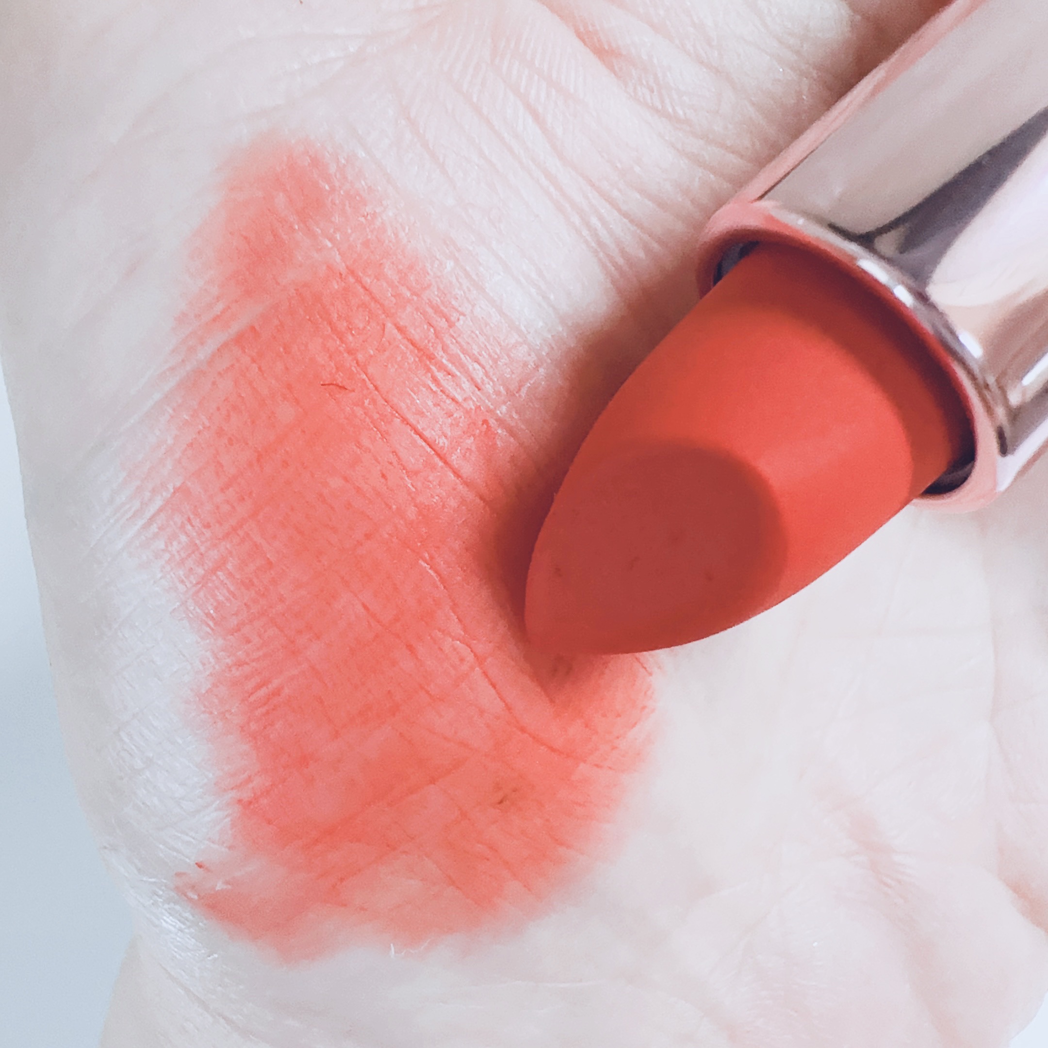 ベルベット ブラッド ベールリップスティック/BANILA CO/口紅を使ったクチコミ（2枚目）