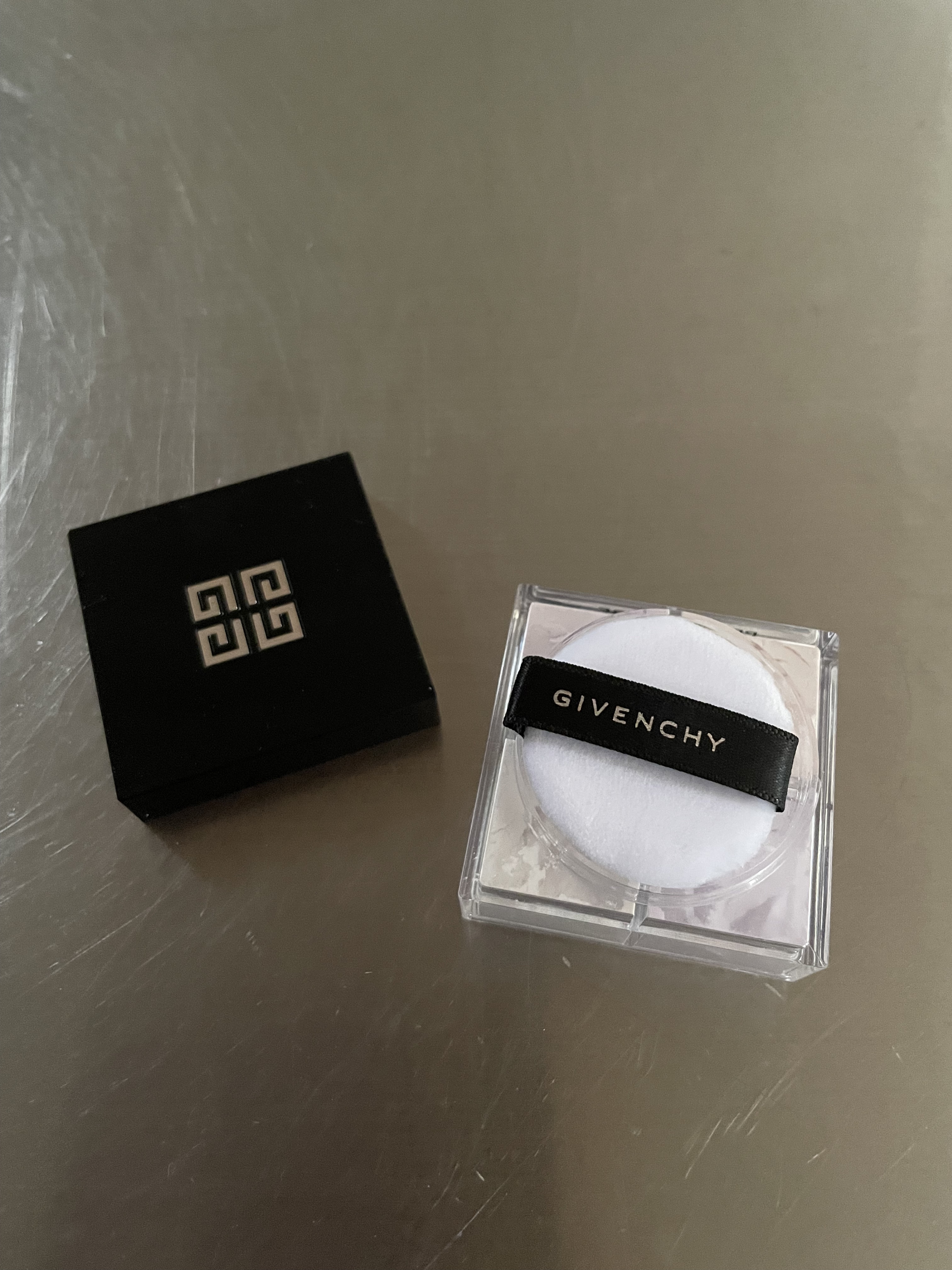 プリズム・リーブル/GIVENCHY/ルースパウダーを使ったクチコミ（1枚目）