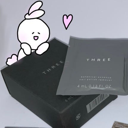 THREE ボタニカルエッセンス ネイルポリッシュ リムーバーのクチコミ「THREEのシート状ネイルリムーバー💓
ネイルリムーバー特有の匂いが少なく、ネイルが落とせます.....」(1枚目)
