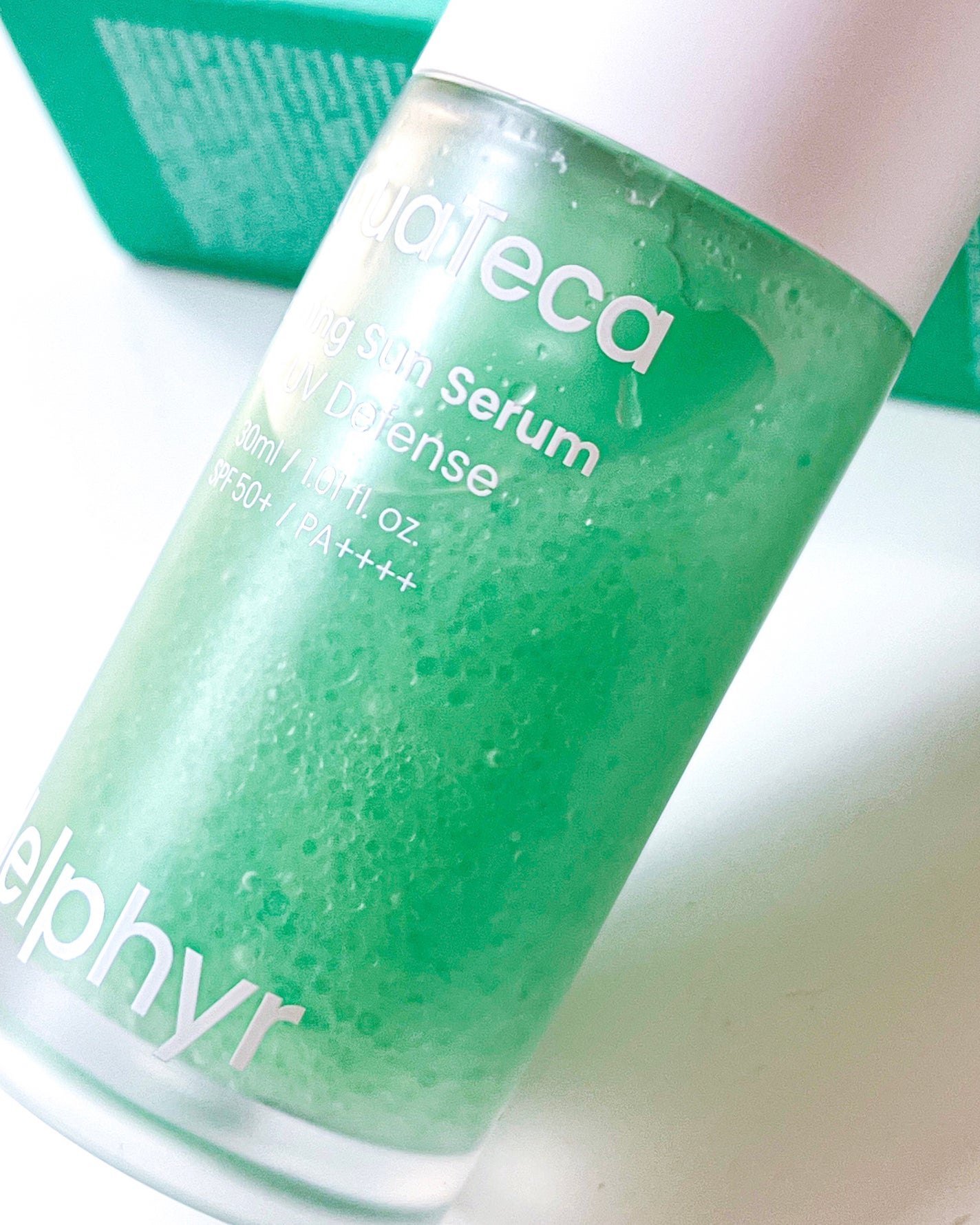 AquaTeca calming sun serum/Delphyr/日焼け止めローションを使ったクチコミ(2枚目)