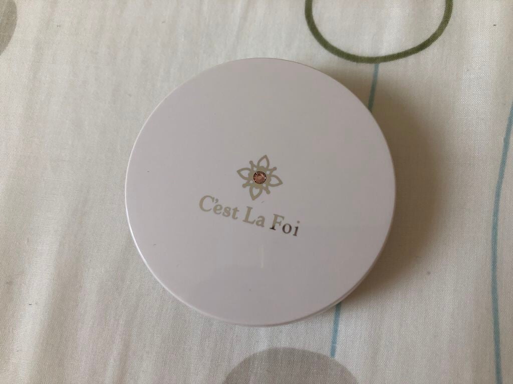 エッセンスパウダー /セラフォア/プレストパウダーを使ったクチコミ(2枚目)