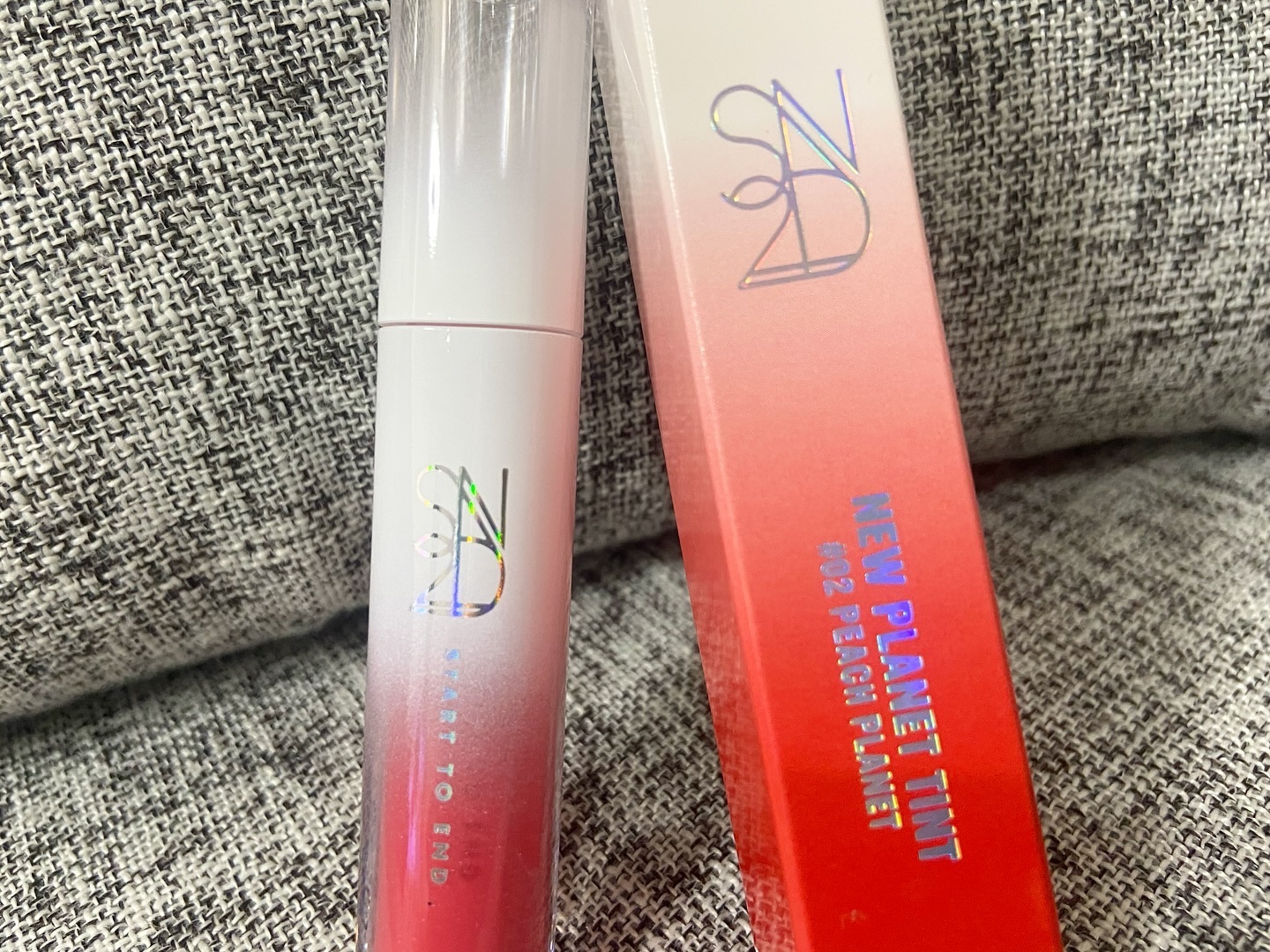 ニュープラネットティント ＃02 ピーチプラネット/S2ND/リップティントを使ったクチコミ（3枚目）