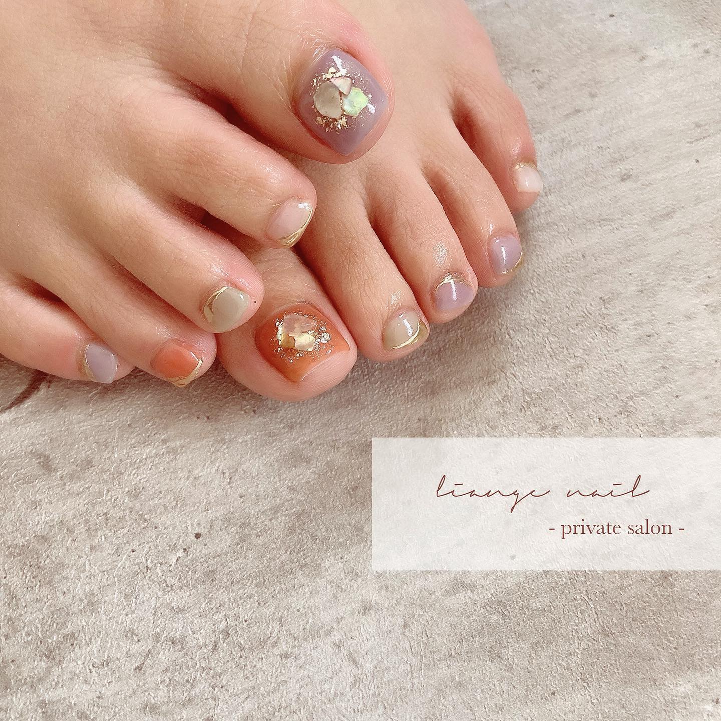 #リアンジェネイル,#柏ネイル,#ネイル,#ニュアンスネイル,#大人ニュアンスネイル,#夏ネイル,#フットネイル,#シェルネイル,#ミラーネイルのネイルデザイン