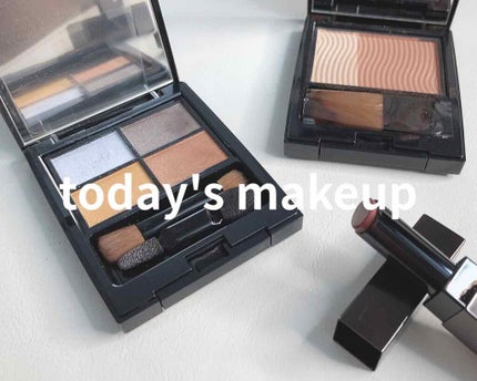 ミネラルクラッシィシャドー モーニングサーフ(限定)/エトヴォス/アイシャドウパレットを使ったクチコミ(1枚目)