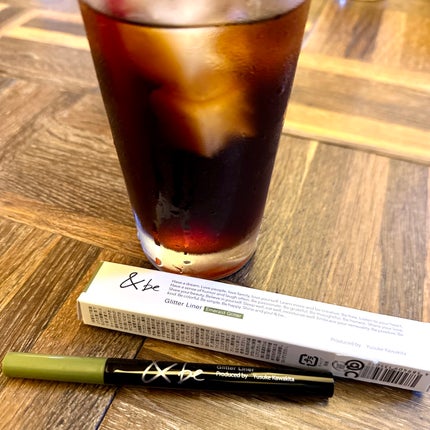 グリッター ライナー/&be/リキッドアイライナーを使ったクチコミ(1枚目)