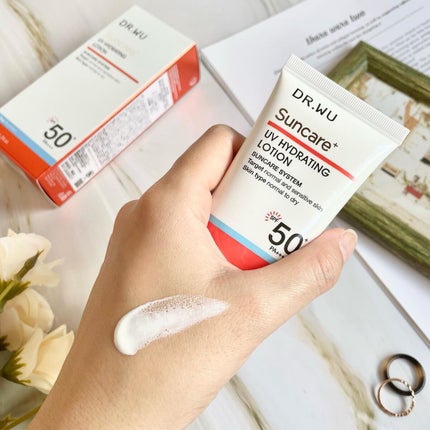 サンスクリーン+  モイスト日焼け止め<日焼け止め>/DR.WU/日焼け止めクリームを使ったクチコミ(3枚目)