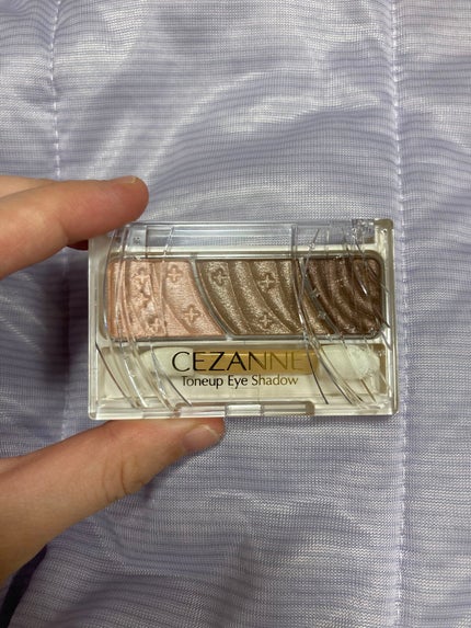 トーンアップアイシャドウ/CEZANNE/アイシャドウパレットを使ったクチコミ(1枚目)
