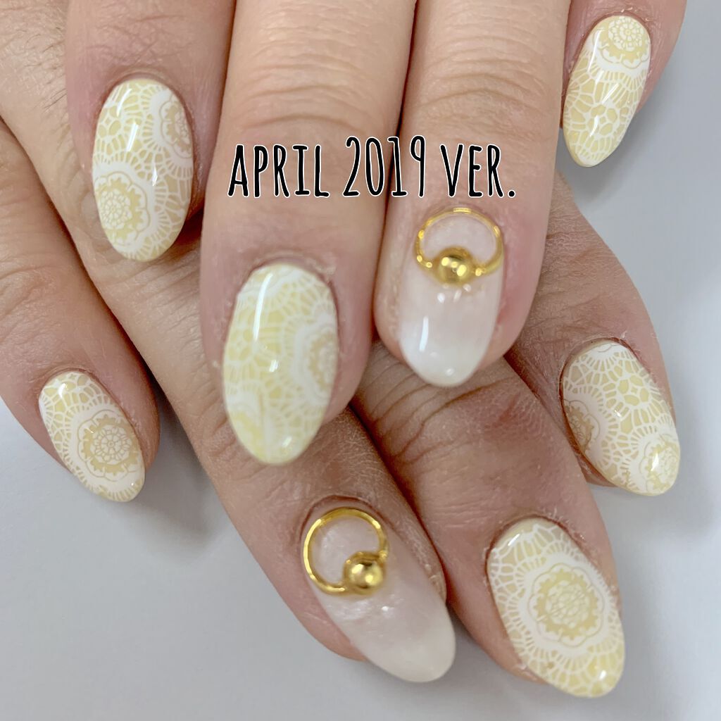 #レースネイルのネイルデザイン