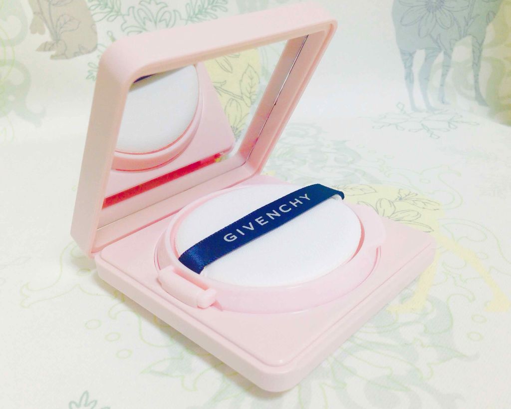 ランタンポレル ブロッサム クリーム コンパクト/GIVENCHY/化粧下地を使ったクチコミ（3枚目）