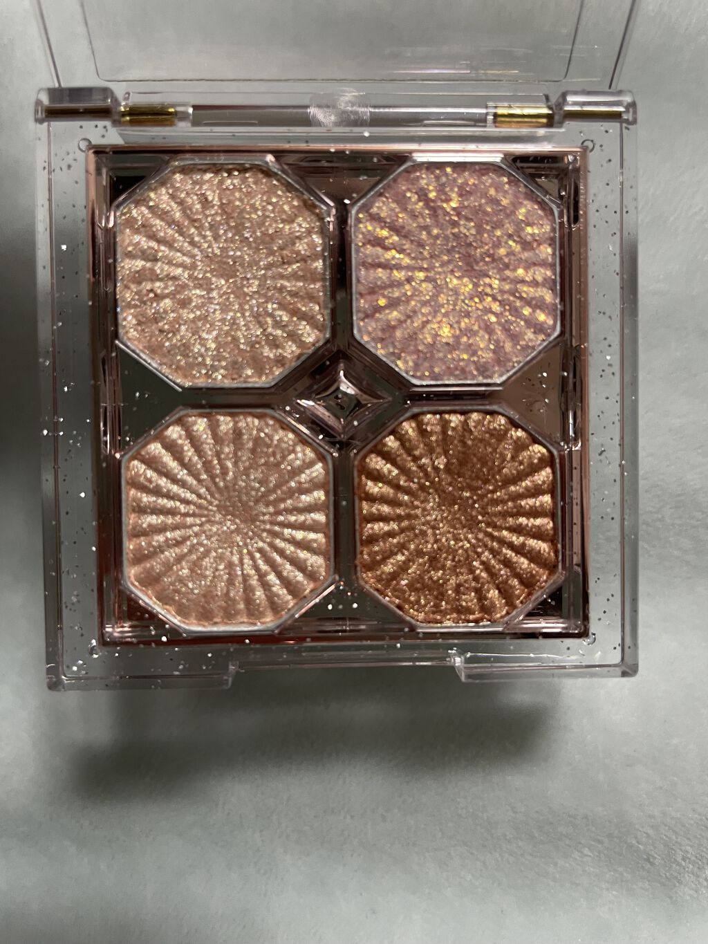 プレイカラーアイズ ミニオブジェ クリスタルシャンデリア/ETUDE/アイシャドウパレットを使ったクチコミ（2枚目）