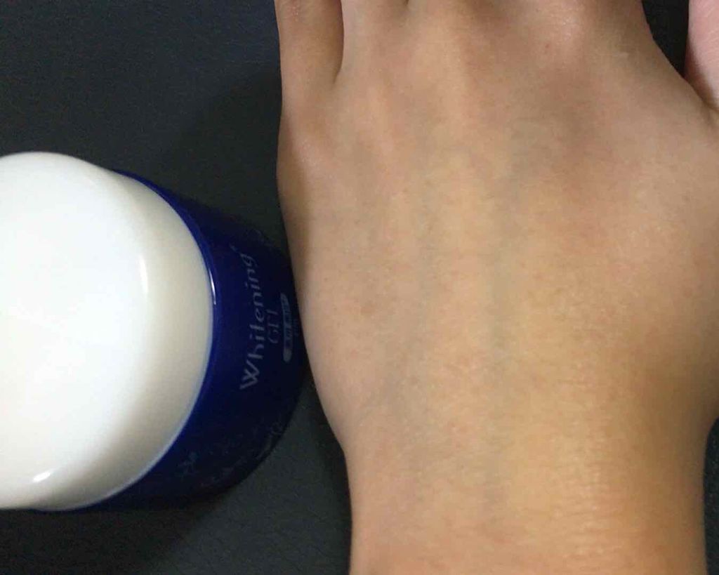 薬用美白 オールインワンジェル/DAISO/オールインワン化粧品を使ったクチコミ(1枚目)