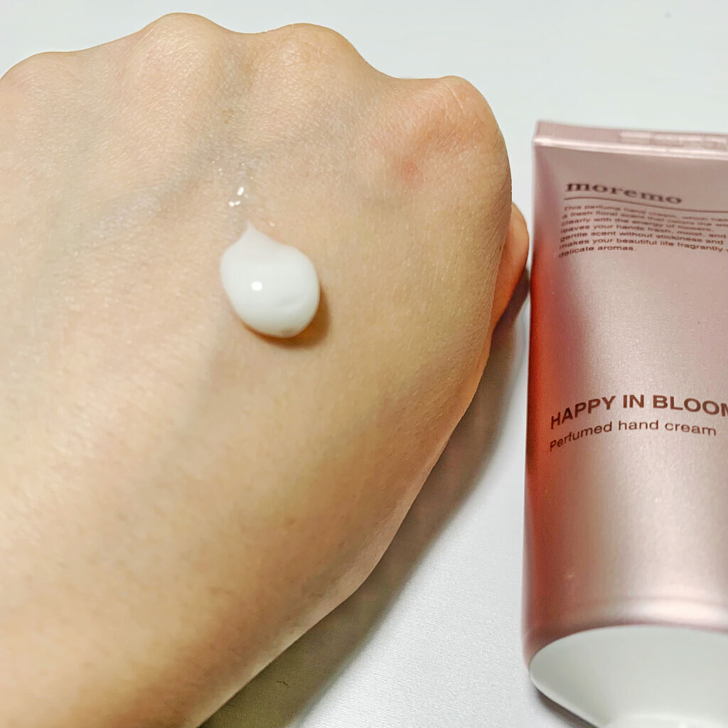 パフュームドハンドクリーム/moremo/その他スキンケアを使ったクチコミ（2枚目）