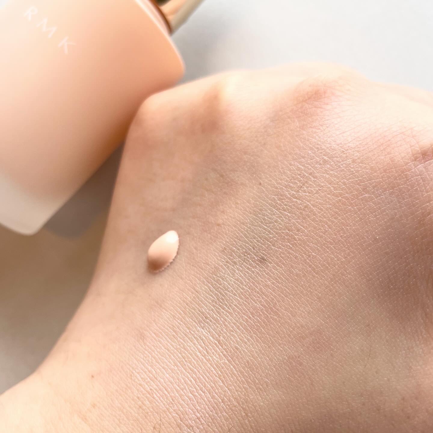 RMK ルミナス メイクアップベース/RMK/化粧下地を使ったクチコミ（2枚目）
