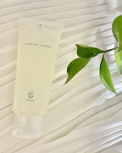 ananamargaret on LIPS 「フルリ クリアゲルクレンズのご紹介です💕@fleuri.c..」(1枚目)