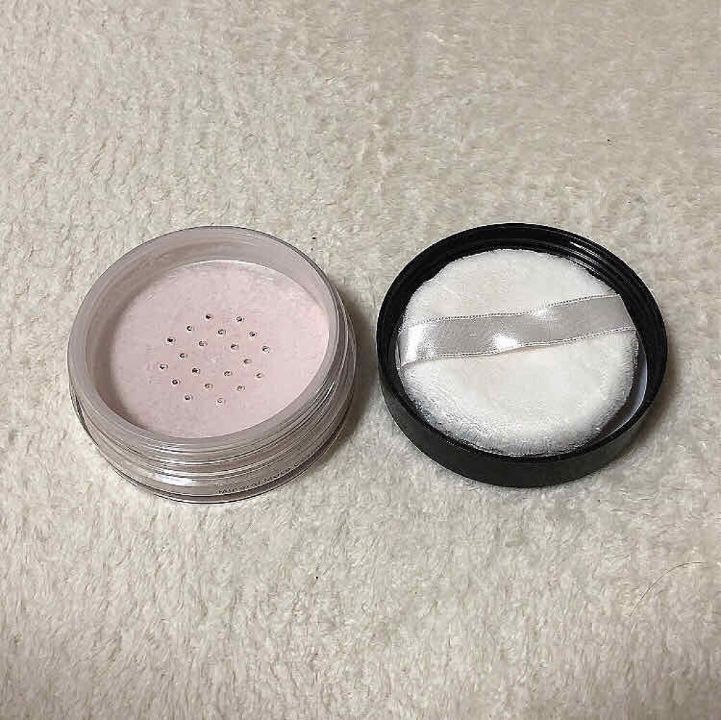 ミネラルパウダーヴェール 02 ピンクヴェール/MiMC/ルースパウダーを使ったクチコミ（2枚目）