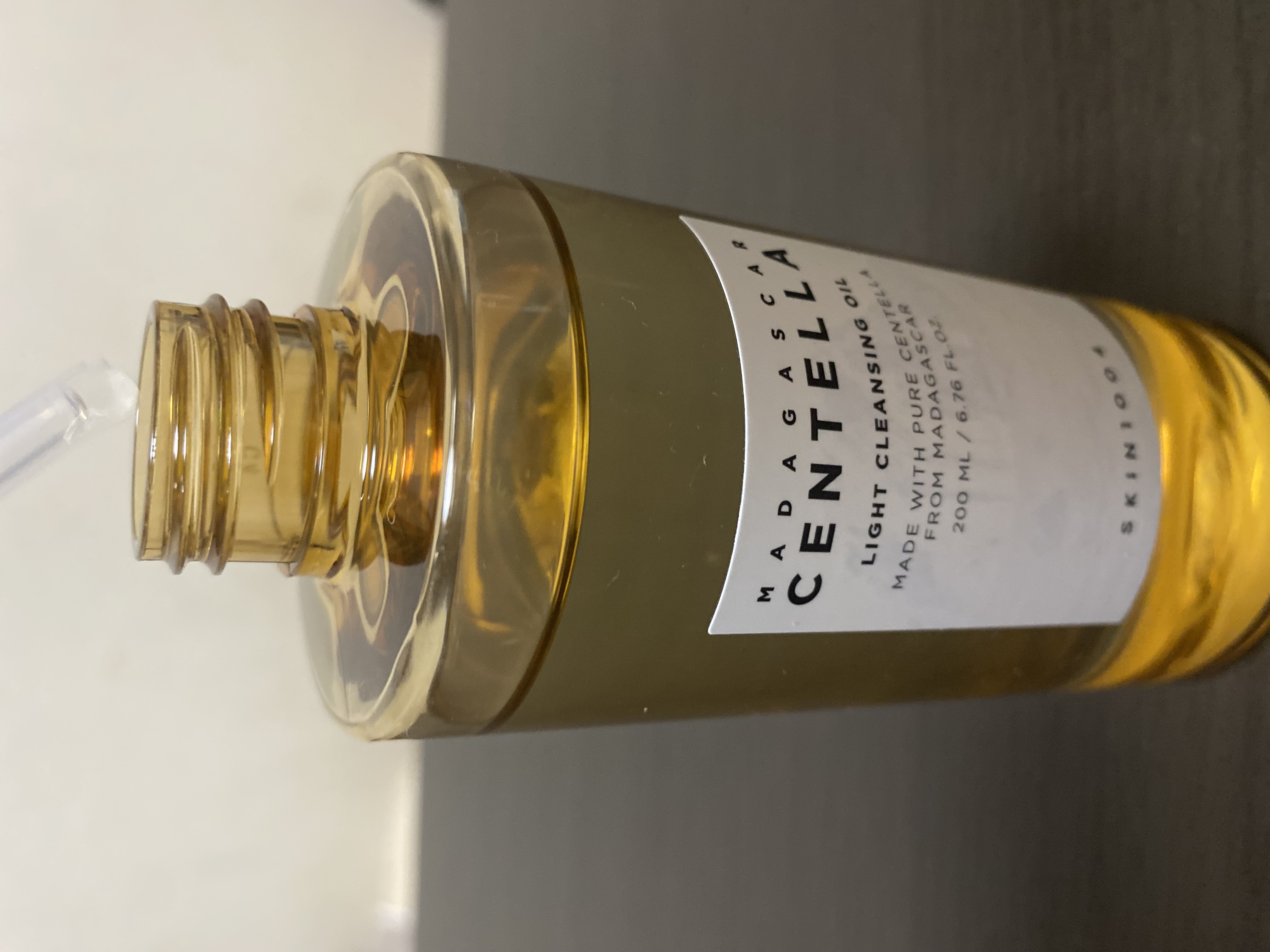 センテラ ライトクレンジングオイル/SKIN1004/オイルクレンジングを使ったクチコミ（1枚目）