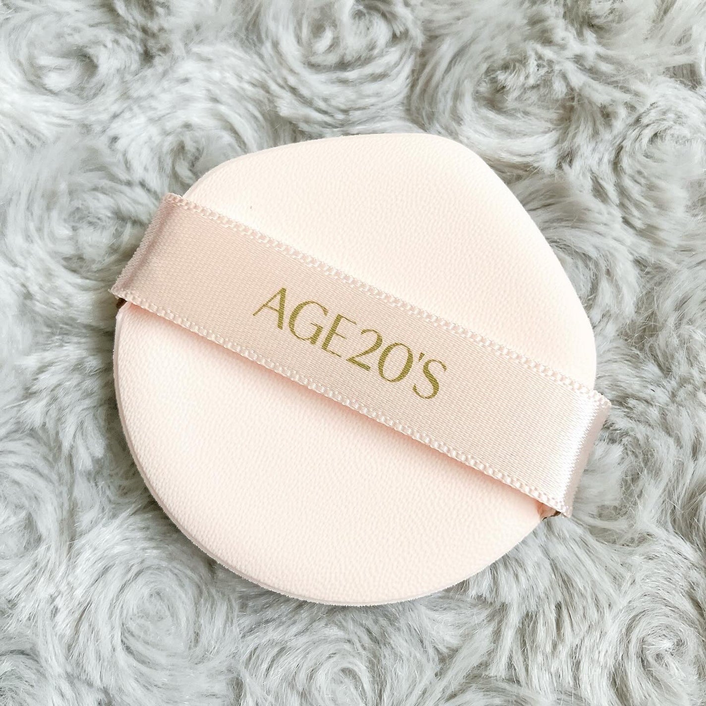 ヴェールヌーディ エッセンスパクトグロウ/AGE20’s/クリーム・エマルジョンファンデーションを使ったクチコミ(5枚目)